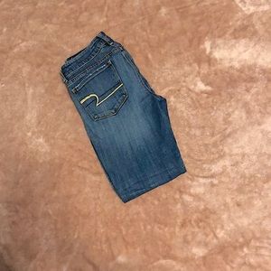 Jeans new without tags